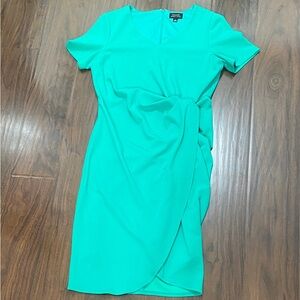 Tahari Green Midi Dress Gathered at The Waist